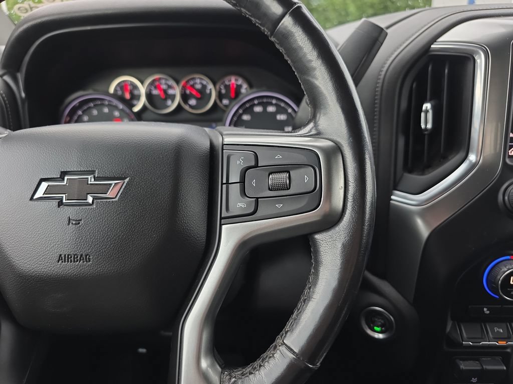 Used 2020 Chevrolet Silverado 1500 LT Trail Boss AWD/4WD image 29