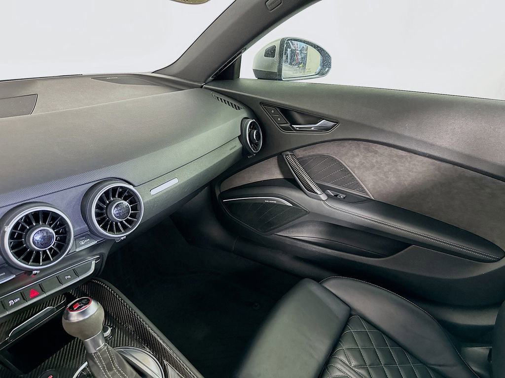 Used 2018 Audi TT RS image 29