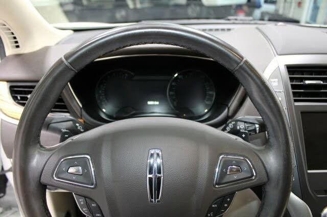 Used 2015 Lincoln MKC AWD w/ Equipment Group 101A Select image 21