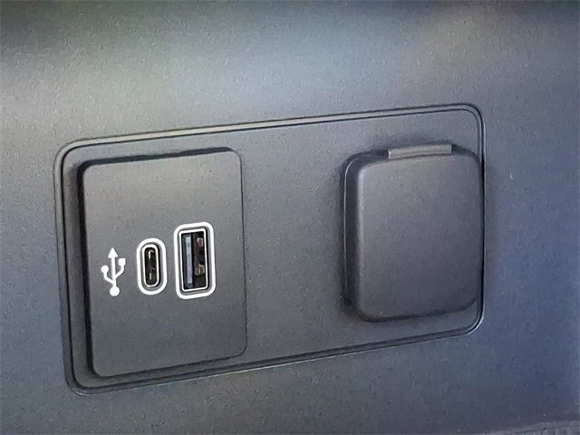 New 2026 Ford Explorer Active w/ Active Comfort Package image 16