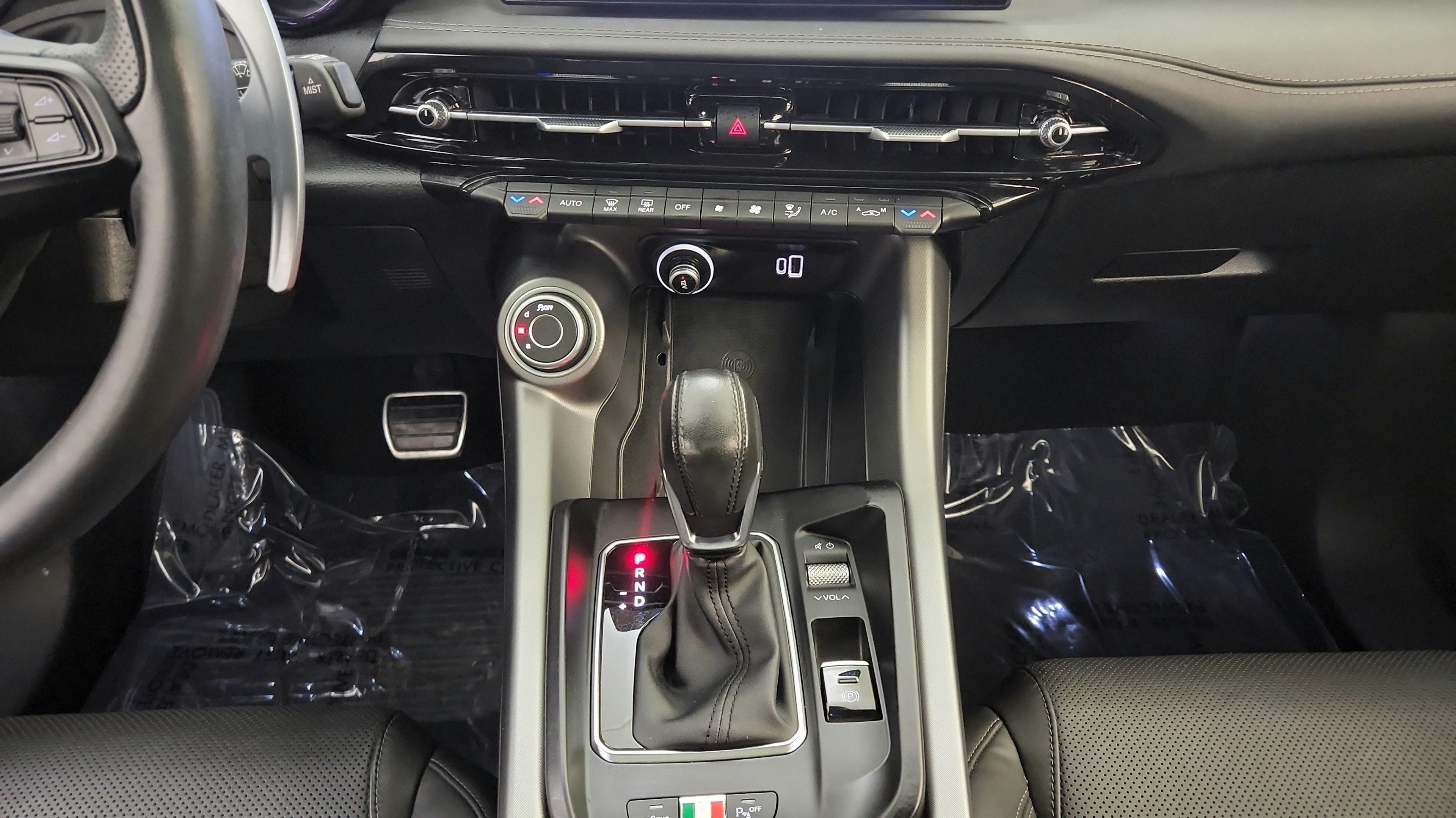 Used 2024 Alfa Romeo Tonale Ti w/ Active Assist Package AWD/4WD image 23