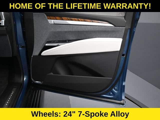 Used 2025 Cadillac Escalade Sport Platinum w/ LPO, Floor Liner Package AWD/4WD image 59