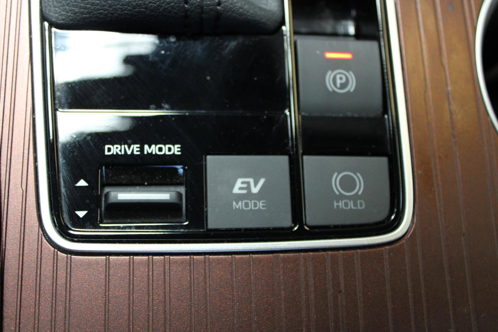 Used 2024 Toyota Sienna XLE AWD/4WD image 22