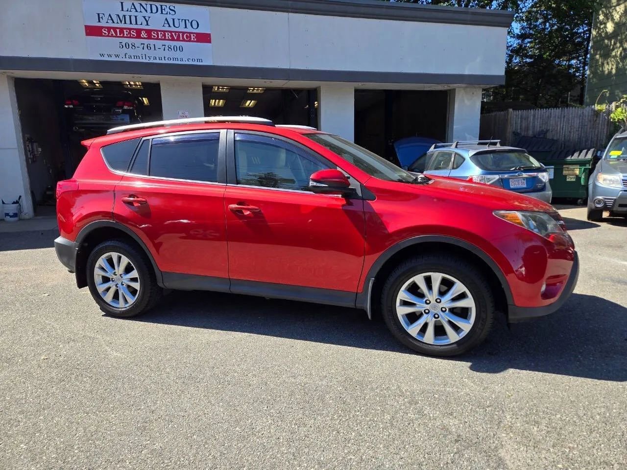 Used 2015 Toyota RAV4 Limited image 4