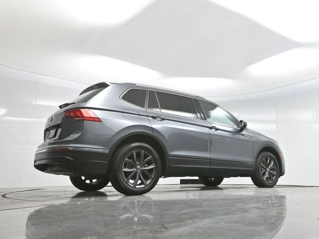 Used 2022 Volkswagen Tiguan SE image 66