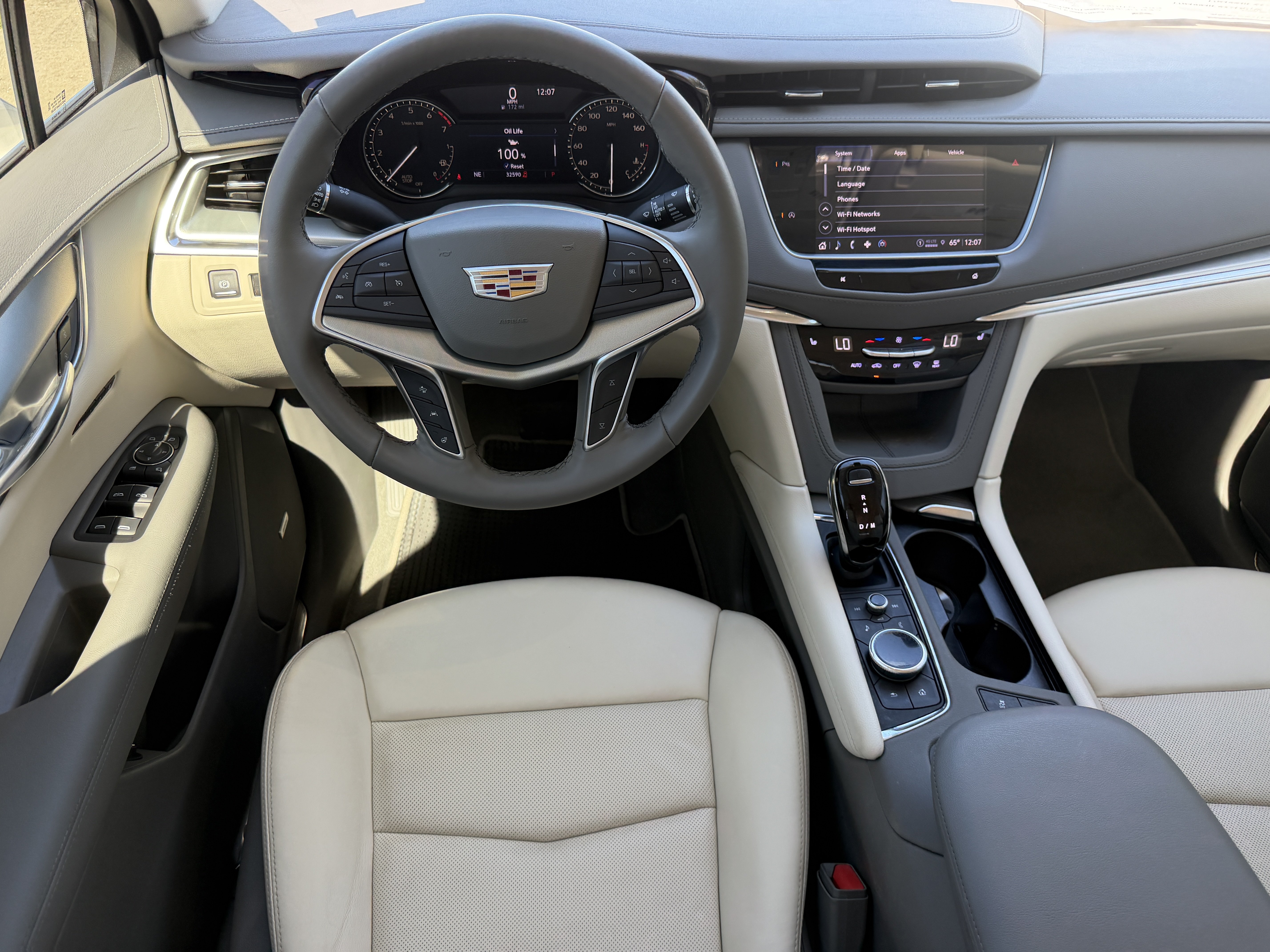 Certified 2022 Cadillac XT5 Premium Luxury FWD image 13
