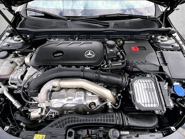 Used 2025 Mercedes-Benz CLA 250 image 11
