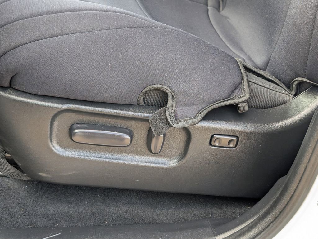 Used 2023 Toyota Tacoma TRD Sport w/ Technology Package image 13