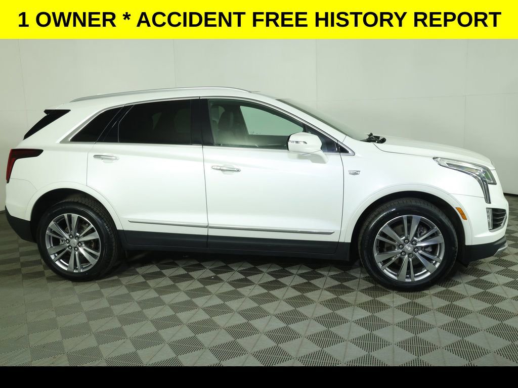 Used 2023 Cadillac XT5 Premium Luxury w/ LPO, Floor Liner Package AWD/4WD image 3