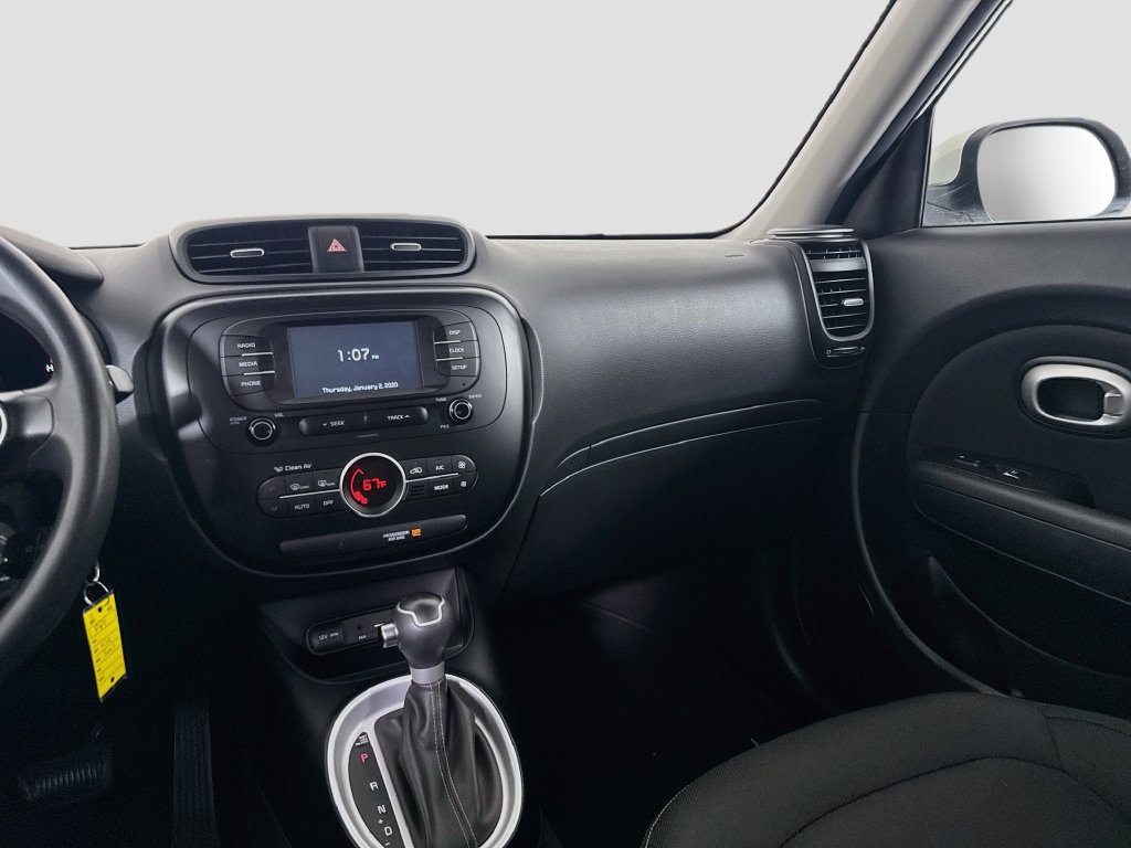 Used 2017 Kia Soul + FWD image 20