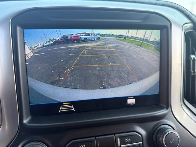 Used 2022 Chevrolet Silverado 1500 LT AWD/4WD image 23
