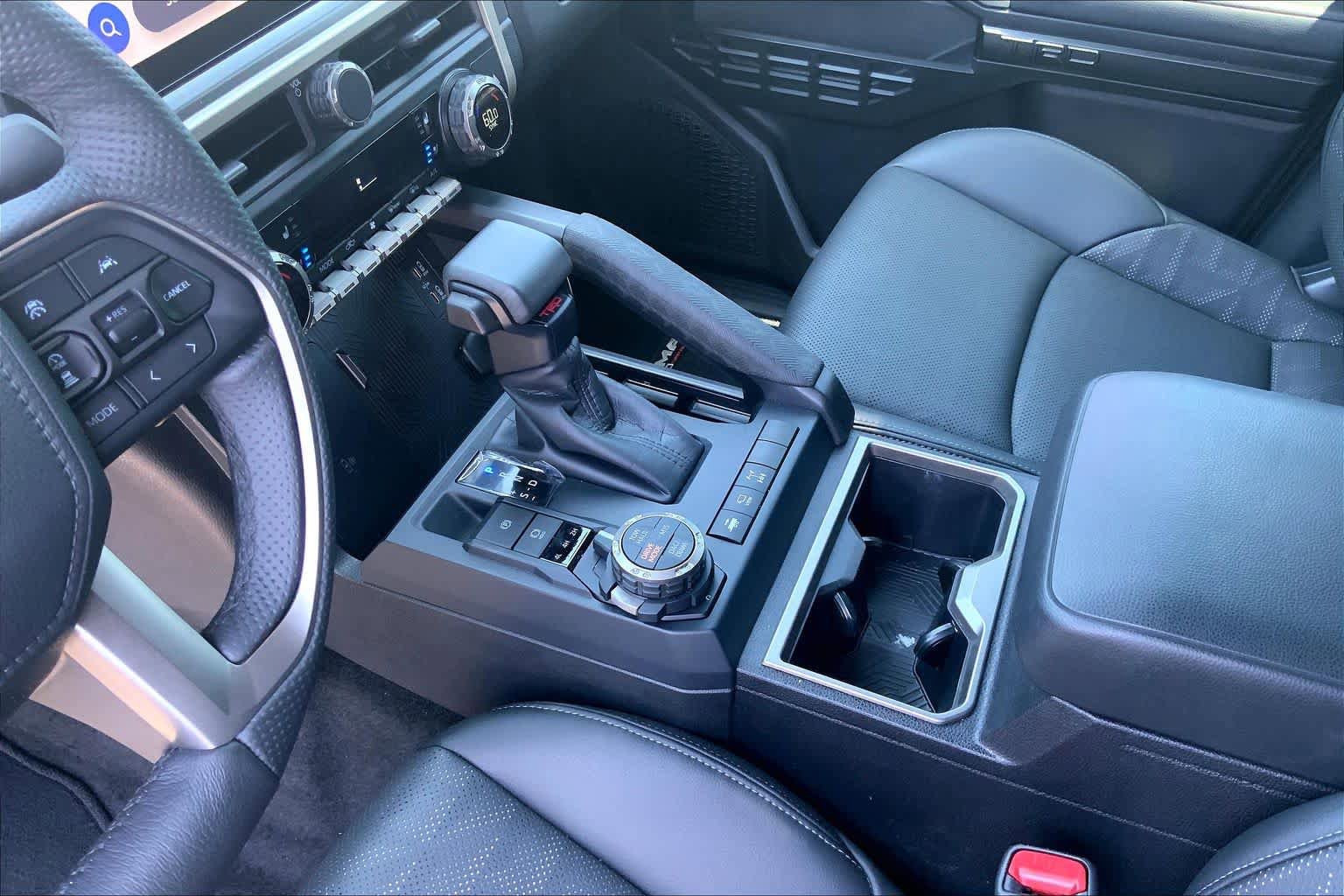 Used 2025 Toyota Tacoma TRD Off-Road w/ TRD Off Road Premium Package AWD/4WD image 16