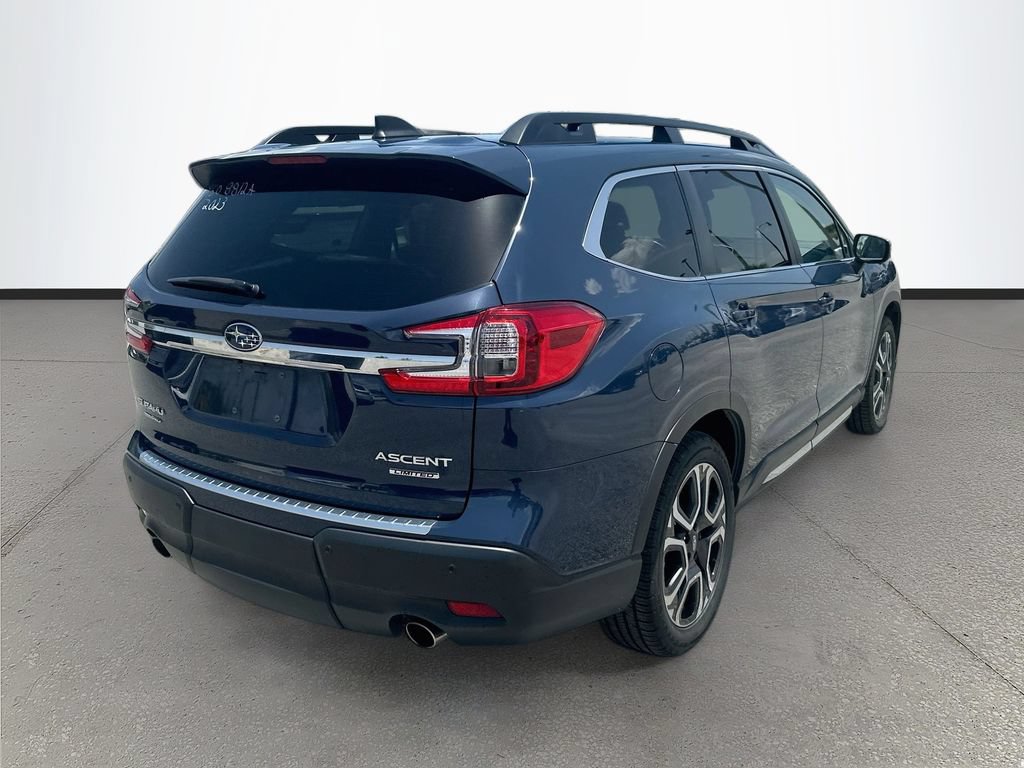 Used 2023 Subaru Ascent Limited w/ Technology Package AWD/4WD image 7