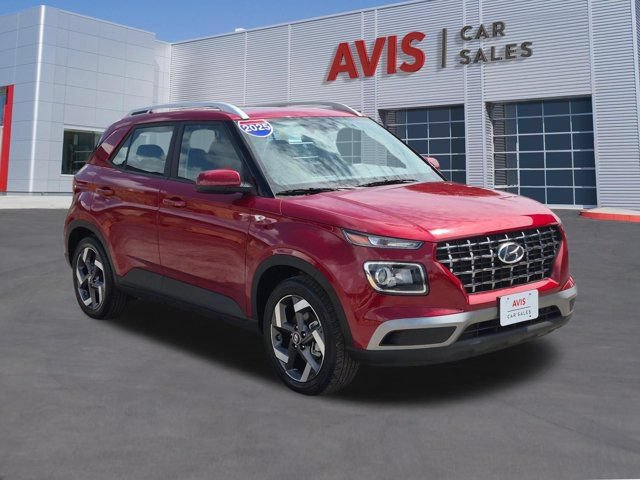 Used 2025 Hyundai Venue SEL FWD image 3