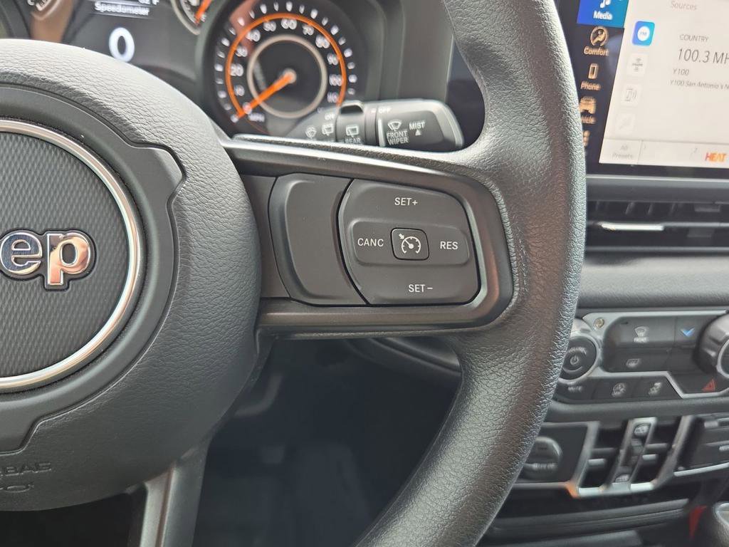 Certified 2025 Jeep Wrangler Sport image 31
