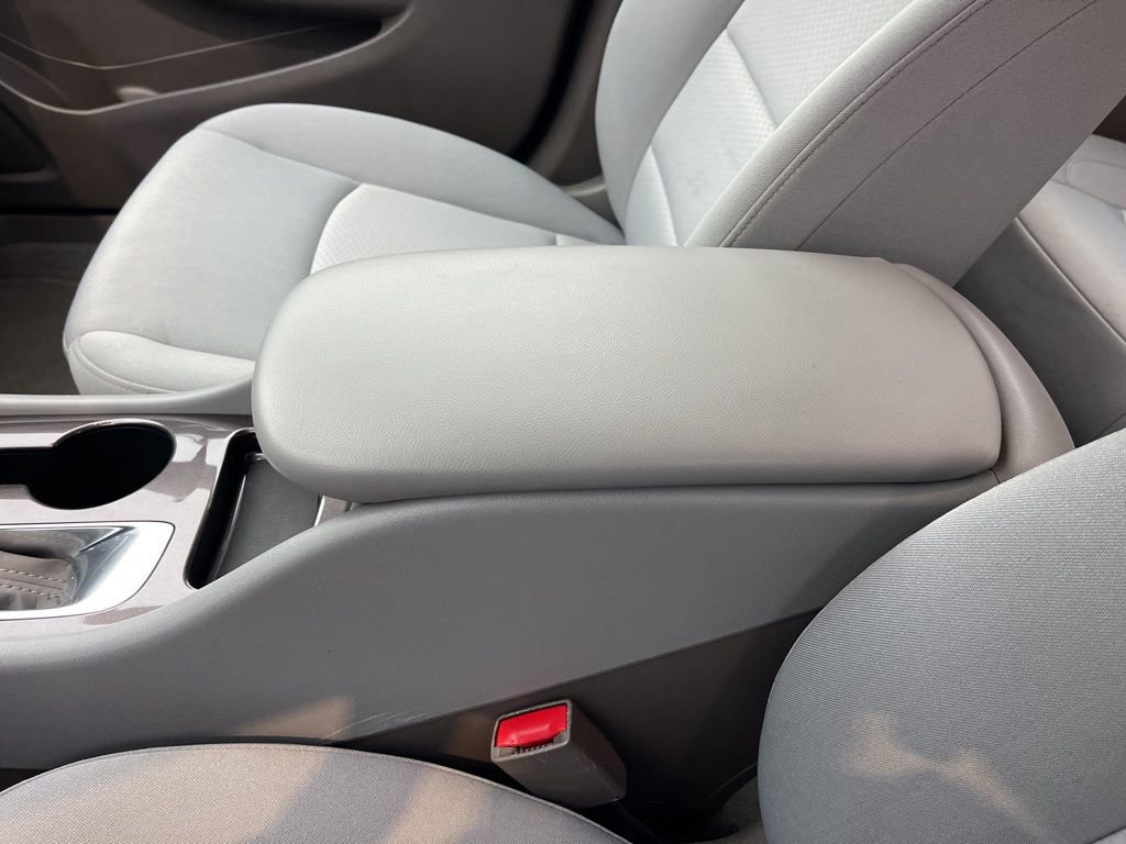 Used 2020 Chevrolet Malibu LS w/ LPO, Convenience Package 1 image 17