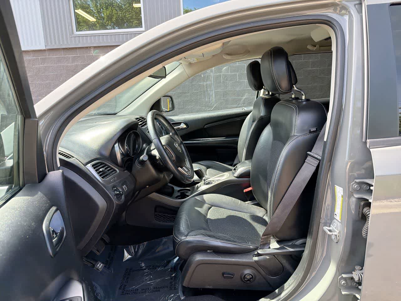 Used 2019 Dodge Journey Crossroad FWD image 21