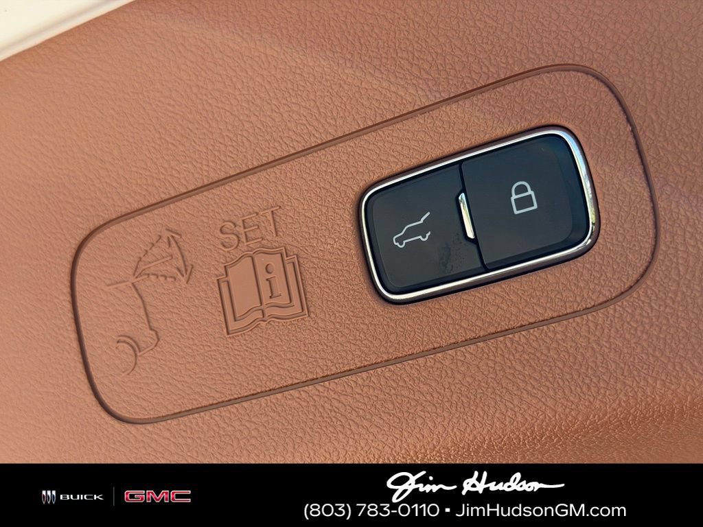 Used 2024 Lincoln Aviator Black Label w/ Dynamic Handling Package AWD/4WD image 14