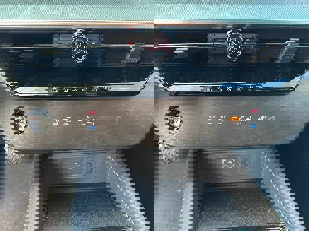 New 2025 Nissan Murano SL image 18