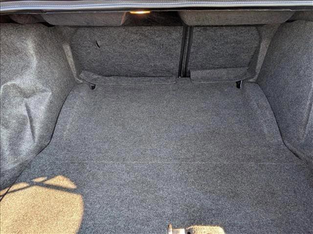 Used 2016 Dodge Challenger SRT Hellcat image 21