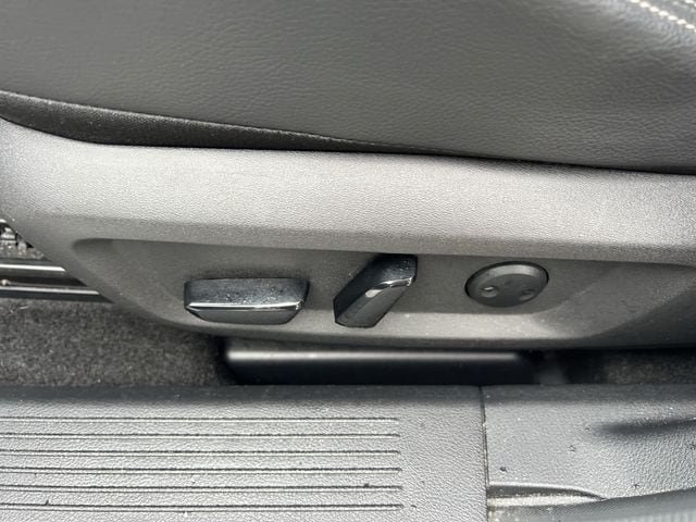 Used 2021 Nissan Rogue SL w/ Premium Package FWD image 25