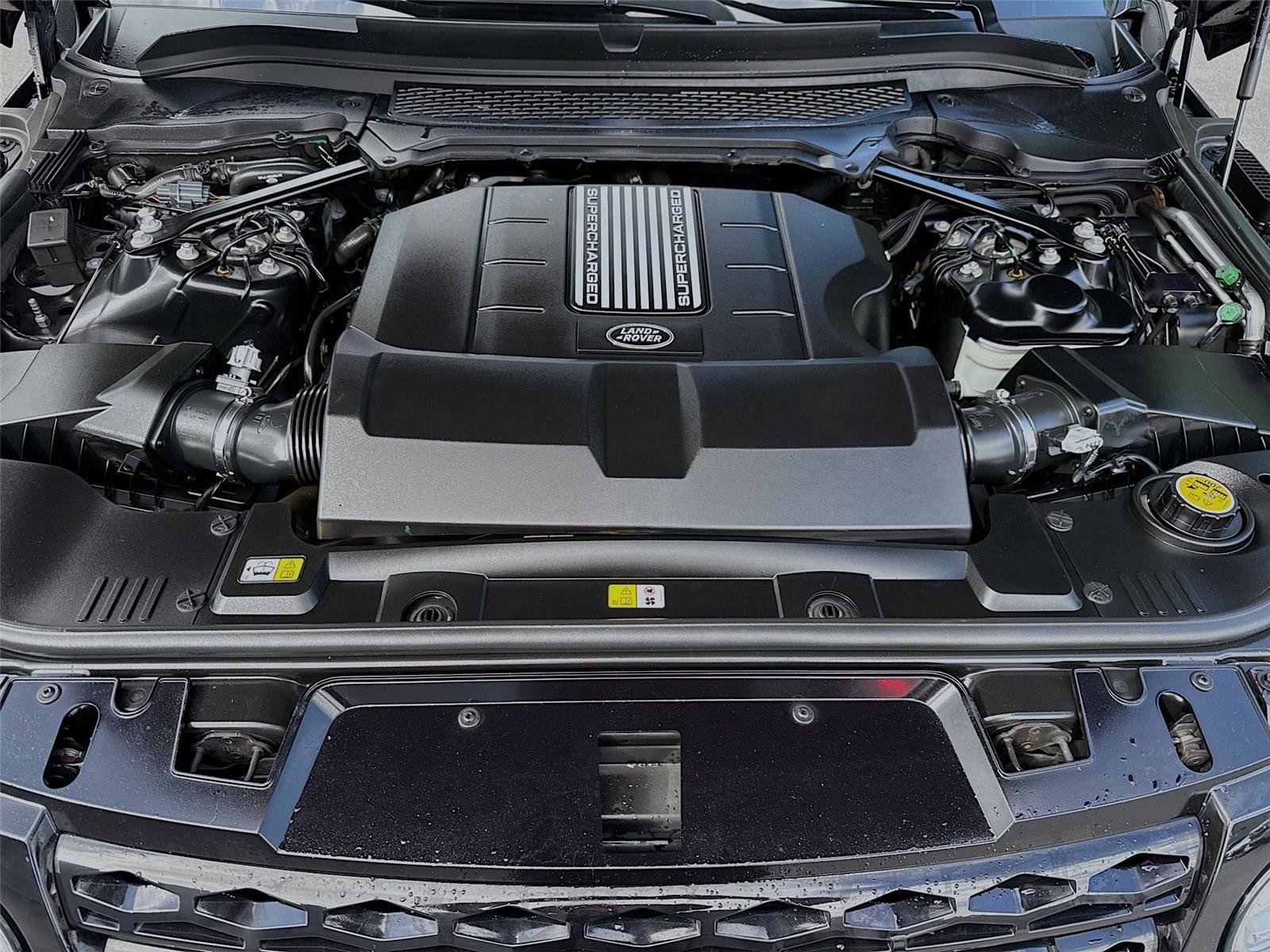 Used 2016 Land Rover Range Rover Sport Supercharged AWD/4WD image 32