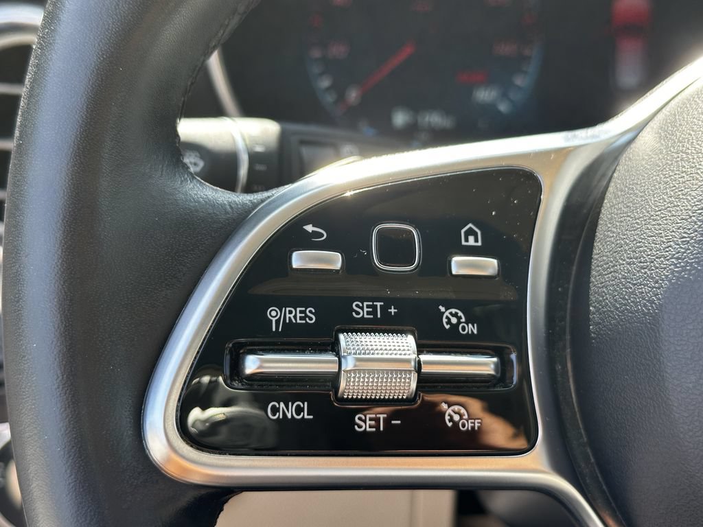 Certified 2021 Mercedes-Benz GLC 300 image 28