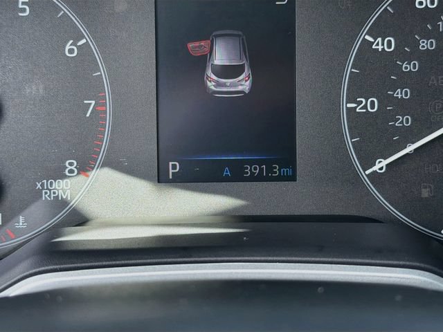 Used 2026 Toyota Corolla SE FWD image 12
