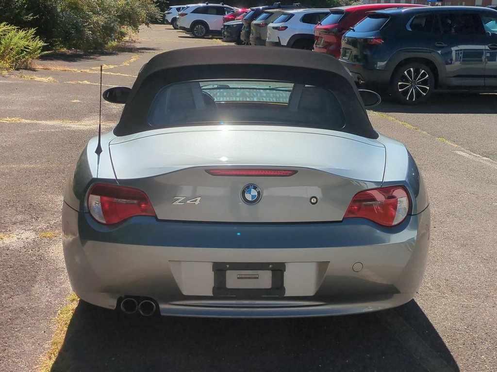 Used 2008 BMW Z4 3.0si RWD image 5