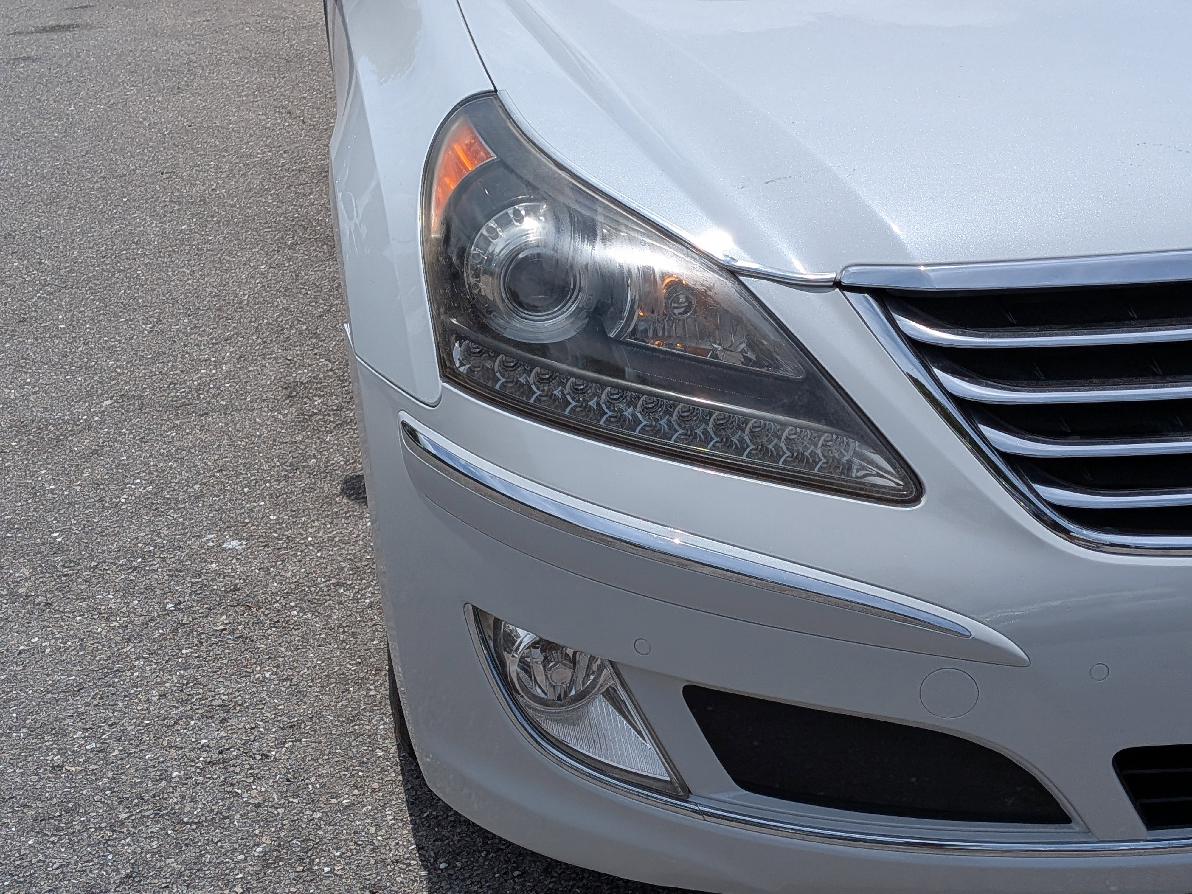 Used 2012 Hyundai Equus Signature RWD image 9