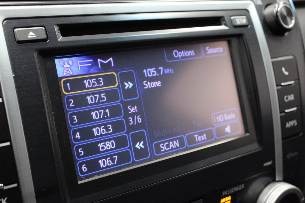 Used 2012 Toyota Camry SE FWD image 22