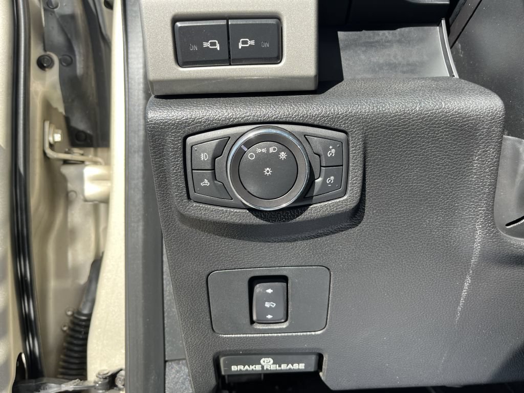 Used 2018 Ford F250 Lariat w/ Tow Technology Bundle AWD/4WD image 21