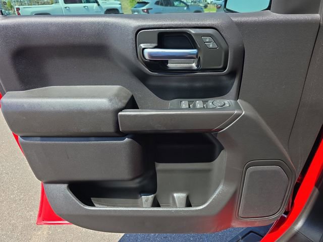 Used 2024 Chevrolet Silverado 1500 Custom Trail Boss w/ LPO, Dark Essentials Package AWD/4WD image 17