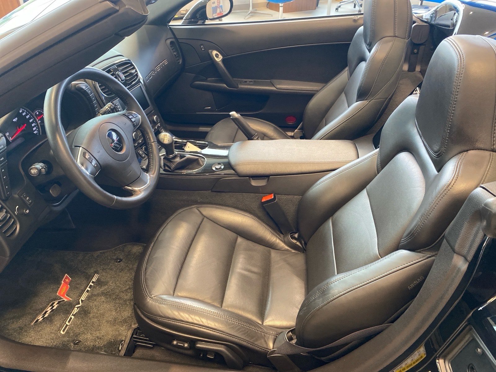 Used 2013 Chevrolet Corvette Grand Sport w/ 3LT Preferred Equipment Group RWD image 10