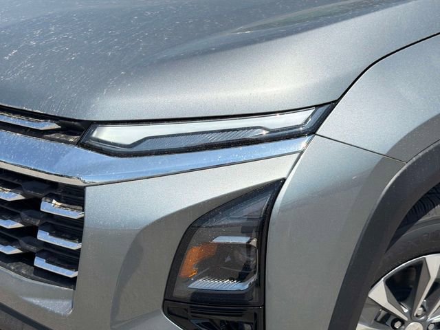 New 2026 Chevrolet Equinox LT w/ Safety and Technology Package FWD image 9