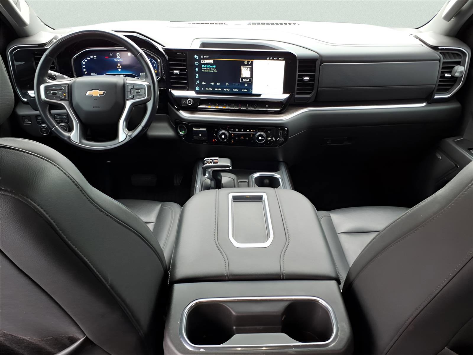 Used 2022 Chevrolet Silverado 1500 LTZ w/ LTZ Premium Package image 13