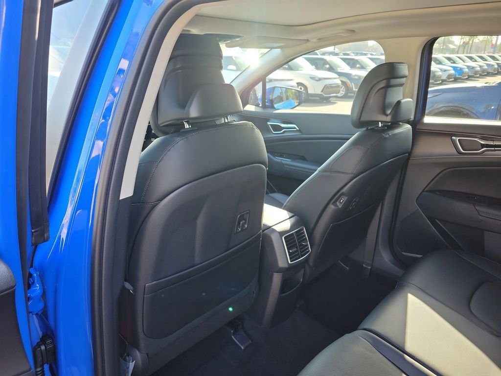 New 2026 Kia Sportage EX w/ EX Panorama Roof Package image 17