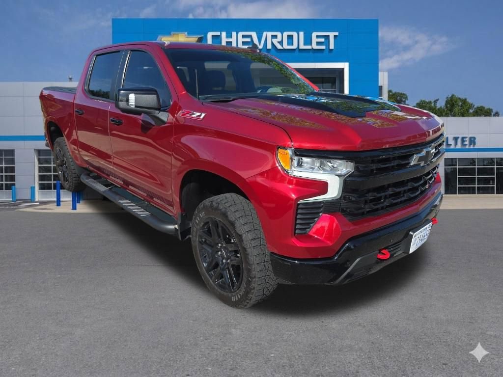 Used 2024 Chevrolet Silverado 1500 LT Trail Boss w/ LT Trail Boss Premium Package image 2