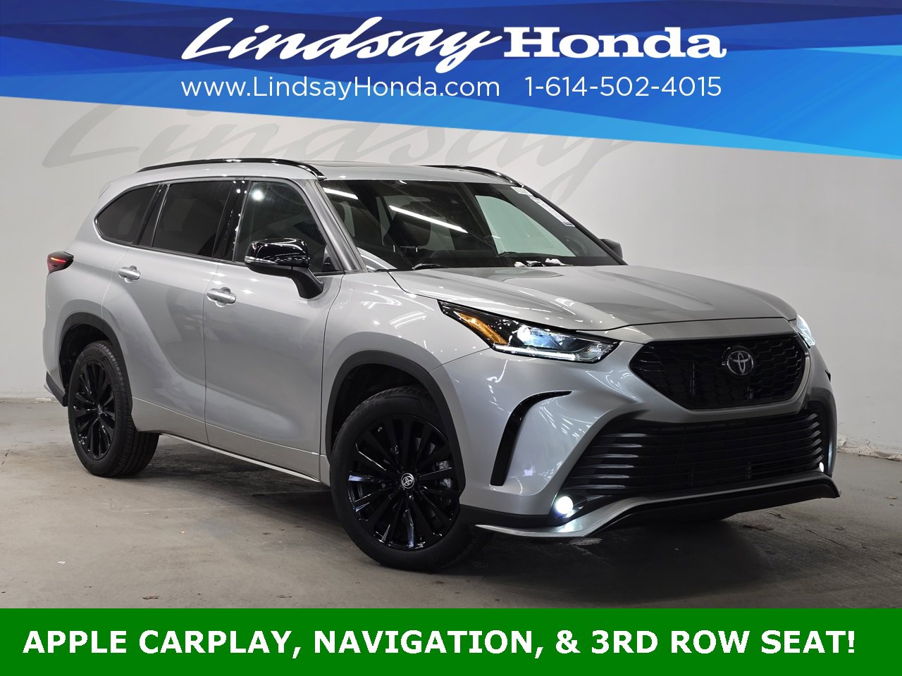 Used 2024 Toyota Highlander XSE image 1