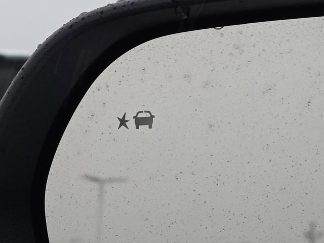 New 2026 Chevrolet Equinox LT w/ Convenience Package II image 10