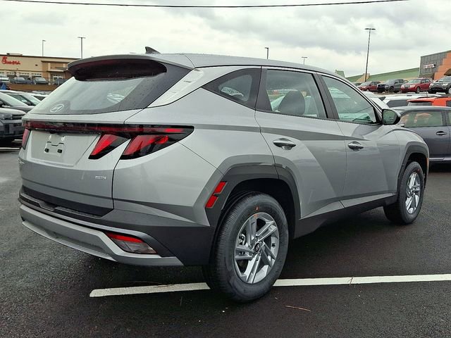New 2026 Hyundai Tucson SE image 4