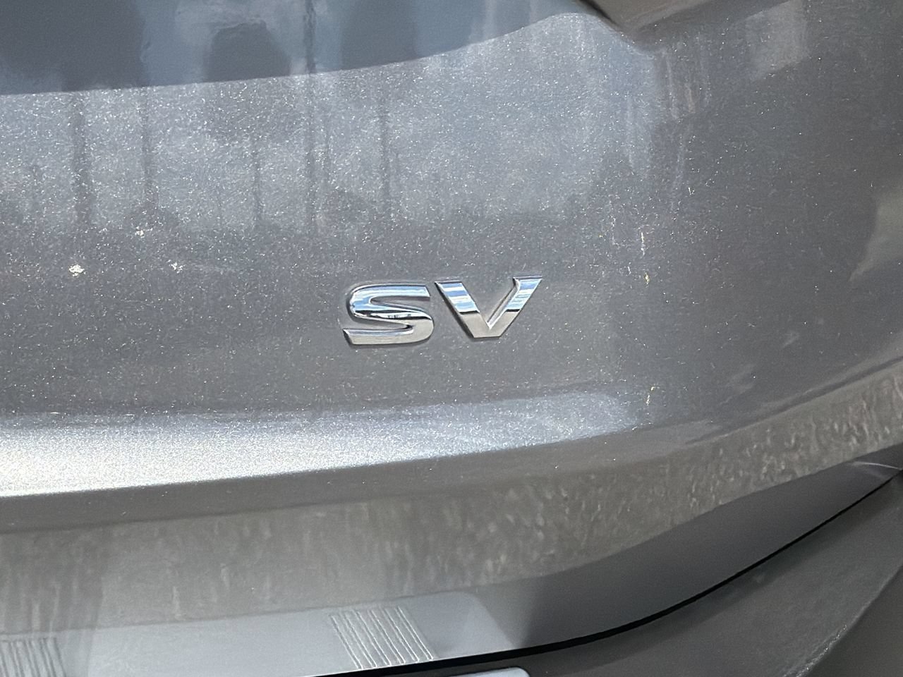 Used 2023 Nissan Rogue SV FWD image 9