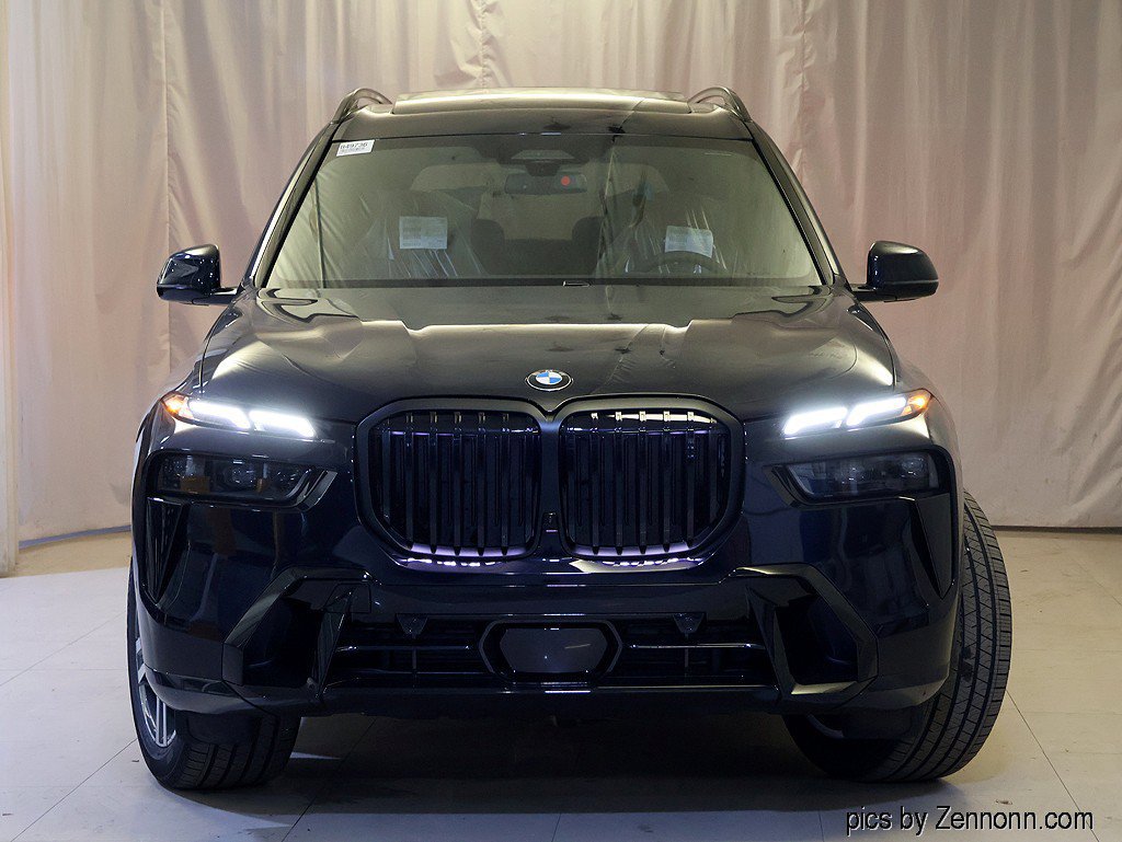 Used 2027 BMW X7 xDrive40i w/ M Sport Package AWD/4WD image 2
