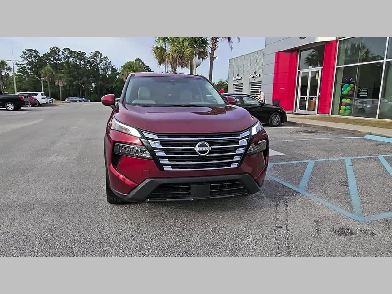Used 2025 Nissan Rogue SV FWD image 21