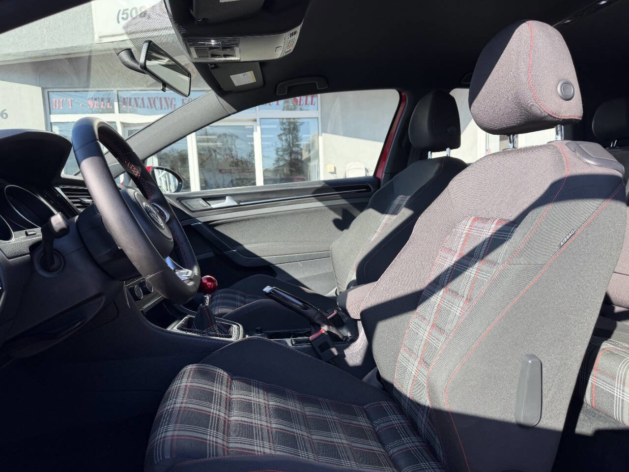 Used 2016 Volkswagen GTI S FWD image 18