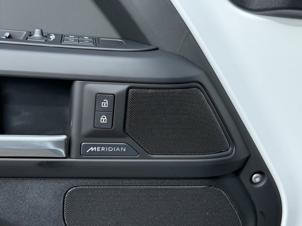 New 2026 Land Rover Defender 110 S image 15