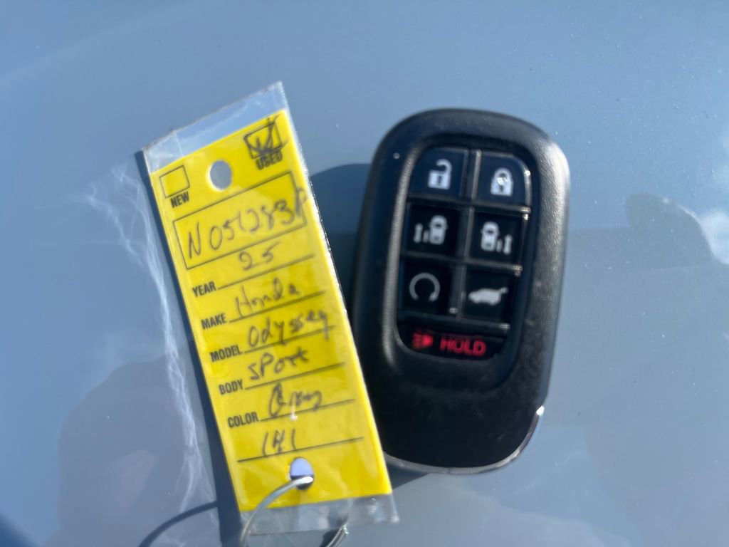 Used 2025 Honda Odyssey Sport-L image 33