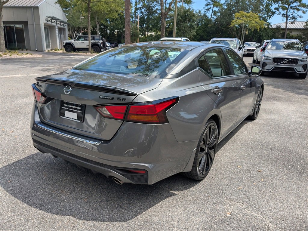 Used 2022 Nissan Altima 2.5 SR w/ Midnight Edition Package image 4