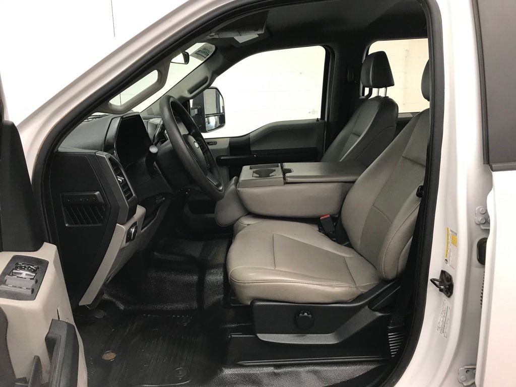 Used 2020 Ford F250 XL w/ Power Equipment Group image 12