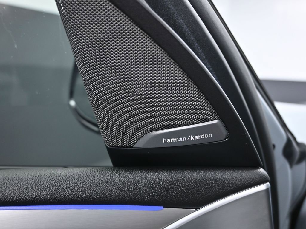 Used 2024 BMW X3 xDrive30i w/ Premium Package image 12